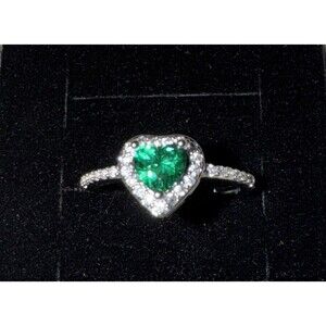 Birthstone Adjustable Heart Green Gemstone Ring Jewelry  Gift Box